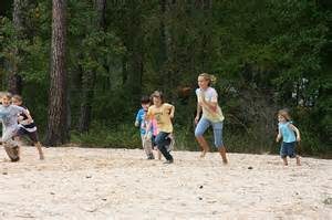 kids-at-the-lake