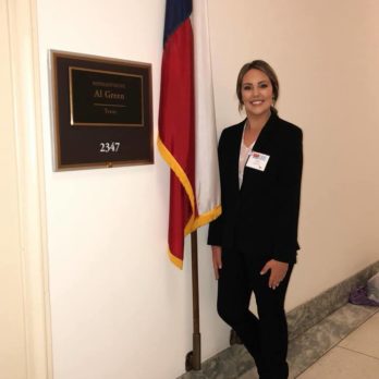 Caitlin Kahney photo